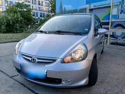 Grau Gebraucht 2008 Honda Jazz Kleinwagen | 3.600 € (Etwas zu teuer)