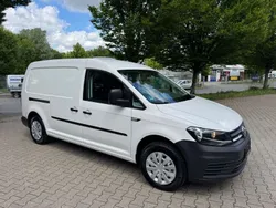 Weiß Gebraucht 2017 VW Caddy Maxi Comfortline Van / Kleinbus | 11.781 € (Superpreis)