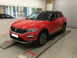 Rot Gebraucht 2021 VW T-Roc Active SUV | 19.250 € (Guter Preis)