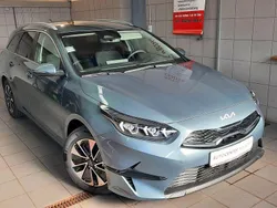 Grün Neu 2025 Kia Ceed Sportswagon Kombi | 22.800 € (Guter Preis)