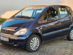 Blau Gebraucht 2002 Mercedes A140 Avantgarde Van / Kleinbus | 1.200 € (Guter Preis)