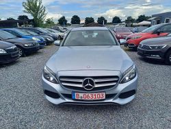 Blau Gebraucht 2015 Mercedes C180 Avantgarde Limousine | 14.390 € (Guter Preis)