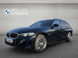 Schwarz Gebraucht 2022 BMW 330e Sport Line Kombi | 29.912 € (Superpreis)