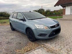 Andere farben Gebraucht 2009 Ford Focus Kombi | 1.900 € (Etwas zu teuer)