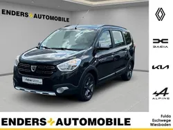Schwarz Gebraucht 2017 Dacia Lodgy Celebration Van / Kleinbus | 9.980 € (Fairer Preis)