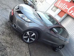 Silber Gebraucht 2017 Nissan Qashqai N-Connecta SUV | 11.899 € (Guter Preis)