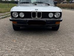 Silber Gebraucht 1984 BMW 525 Limousine | 6.400 €