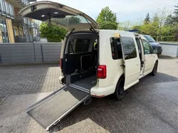 Gelb Gebraucht 2019 VW Caddy Maxi Comfortline Van / Kleinbus | 7.400 €