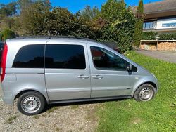 Silber Gebraucht 2007 Mercedes Vaneo Van / Kleinbus | 2.700 €