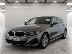 Grau Gebraucht 2024 BMW 320 Comfort Edition Limousine | 38.400 € (Guter Preis)