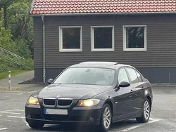 Blau Gebraucht 2006 BMW 320 Limousine | 1.500 € (Superpreis)