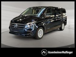 Obsidianschwarz metallic Gebraucht 2024 Mercedes Vito Kombi | 47.870 €