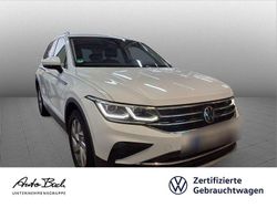 Weiß (pure white) Gebraucht 2022 VW Tiguan Pro SUV | 28.940 € (Superpreis)