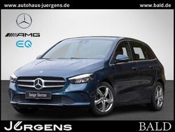 Blau Gebraucht 2020 Mercedes B200 Progressive Van / Kleinbus | 21.840 € (Guter Preis)