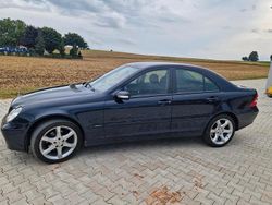Blau Gebraucht 2005 Mercedes C200 Limousine | 4.750 € (Fairer Preis)