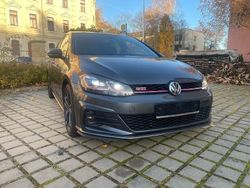 Grau Gebraucht 2019 VW Golf VII GTI Limousine | 21.990 € (Fairer Preis)