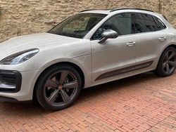 Grau Gebraucht 2023 Porsche Macan SUV | 61.900 € (Fairer Preis)