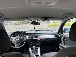 Grau Gebraucht 2009 BMW 318 Limousine | 3.500 € (Guter Preis)