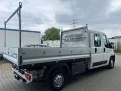 Colore esterno bianco Gebraucht 2013 Fiat Ducato Van | 13.900 €