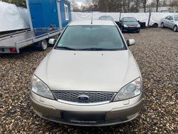 Gold Gebraucht 2005 Ford Mondeo Limousine | 2.300 € (Fairer Preis)