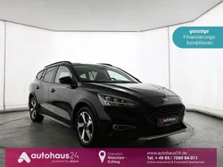 Schwarz Gebraucht 2022 Ford Focus Active Kombi | 20.550 € (Guter Preis)