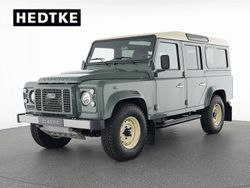 Grün Gebraucht 2012 Land Rover Defender SUV | 322.990 €
