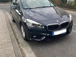 Blau Gebraucht 2017 BMW 218 Active Tourer Luxury Line Van / Kleinbus | 11.000 € (Guter Preis)