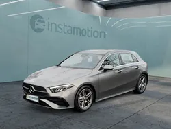Grau Gebraucht 2024 Mercedes A200 Advanced Plus Limousine | 32.245 € (Fairer Preis)