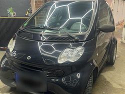 Schwarz Gebraucht 2002 Smart ForTwo Coupé Coupé | 2.000 € (Fairer Preis)