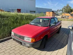 Rot Gebraucht 1988 Audi 80 Limousine | 599 €