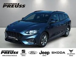 Chromablau metallic (blau) Gebraucht 2021 Ford Focus ST-Line Kombi | 16.850 € (Teuer)