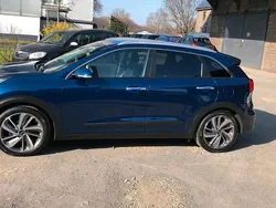 Blau Gebraucht 2017 Kia Mentor Van / Kleinbus | 11.000 €