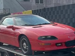 Rot Gebraucht 1997 Chevrolet Camaro Cabrio | 4.750 €