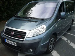 Grau Gebraucht 2015 Fiat Scudo Van / Kleinbus | 10.500 € (Fairer Preis)