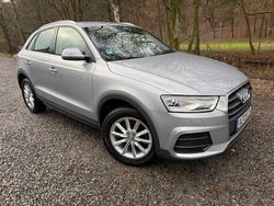 Silber Gebraucht 2016 Audi Q3 Basis SUV | 17.999 € (Fairer Preis)