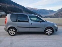 Grau Gebraucht 2011 Skoda Roomster Van / Kleinbus | 1.750 € (Guter Preis)