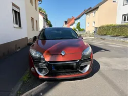 Orange Gebraucht 2013 Renault Mégane Coupé Bose Edition Coupé | 5.500 € (Fairer Preis)