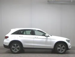 Weiss Gebraucht 2020 Mercedes GLC200 SUV | 23.980 € (Guter Preis)