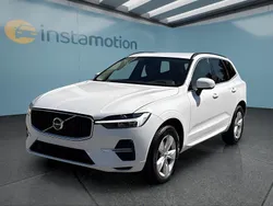 Weiß Gebraucht 2022 Volvo XC60 Momentum SUV | 32.399 € (Superpreis)