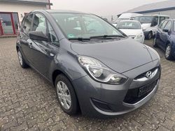 Grau Gebraucht 2011 Hyundai ix20 Classic Kleinwagen | 3.800 € (Superpreis)