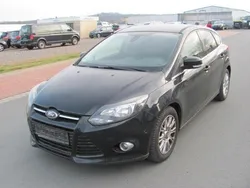 Schwarz Gebraucht 2011 Ford Focus Titanium Limousine | 3.500 € (Guter Preis)