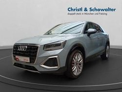 Grau Gebraucht 2024 Audi Q2 Advanced SUV | 29.901 € (Guter Preis)