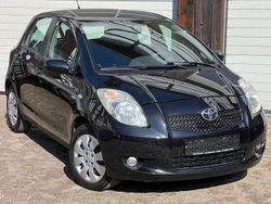 Schwarz Gebraucht 2007 Toyota Yaris Sol Limousine | 3.300 €