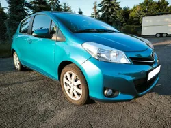 Blau Gebraucht 2013 Toyota Yaris Kleinwagen | 5.500 € (Guter Preis)