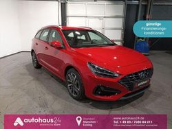 Rot Gebraucht 2021 Hyundai i30 Trend Kombi | 14.440 € (Fairer Preis)
