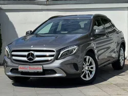 Grau Gebraucht 2015 Mercedes GLA200 SUV | 17.700 € (Fairer Preis)