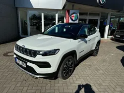 Weiß Neu 2024 Jeep Compass Altitude SUV | 34.486 € (Teuer)