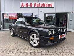 Schwarz Gebraucht 1992 BMW 320 Cabriolet Sport Line Cabrio | 17.950 €