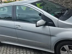 Silber Gebraucht 2009 Mercedes B180 Van / Kleinbus | 4.950 € (Fairer Preis)