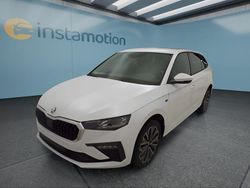 Weiß Gebraucht 2025 Skoda Scala Kleinwagen | 24.599 € (Etwas zu teuer)